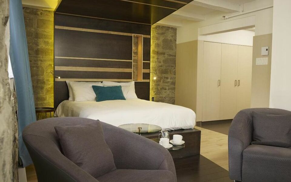 Hotel Le Priori Quebec City Hotel Le Priori Quebec City