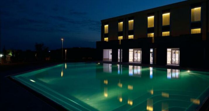 Hotel Sienne Piscine Hotel Sienne Piscine