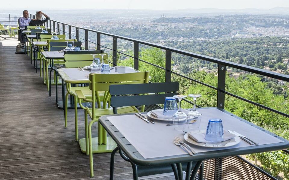 Hotel L Ermitage Saint Cyr Au Mont D Or Hotel L Ermitage Saint Cyr Au Mont D Or