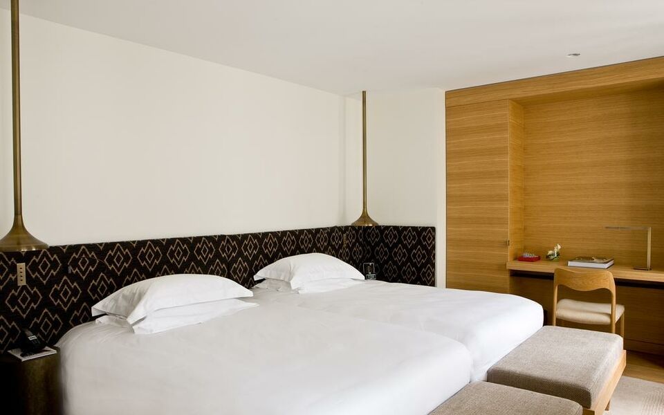 Hotel Marignan Champs-Elysées, a Design Boutique Hotel ...