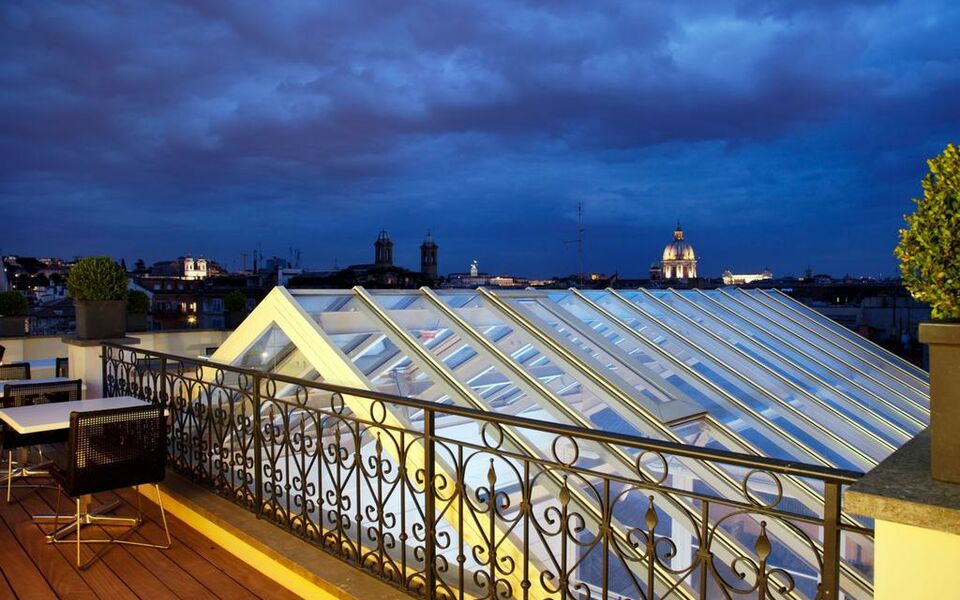 First Luxury Art Hotel Roma First Luxury Art Hotel Roma