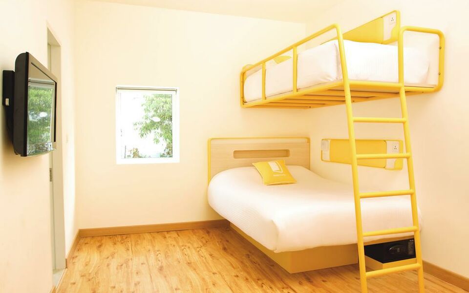 bloomrooms New Delhi Railway Station, a Design Boutique Hotel New