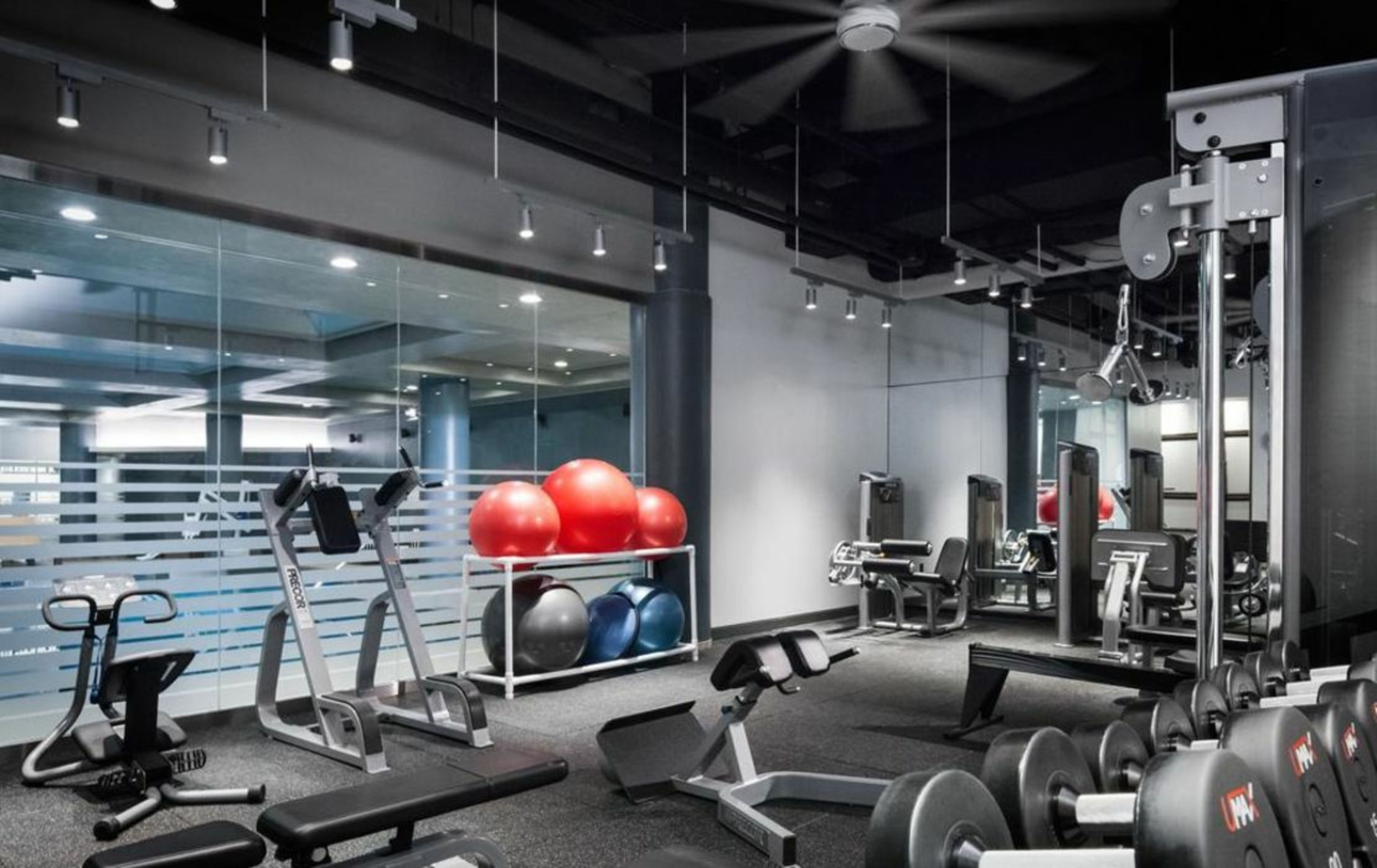 The Logan Philadelphia, Curio Collection by Hilton