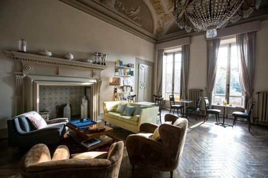 AdAstra Suites