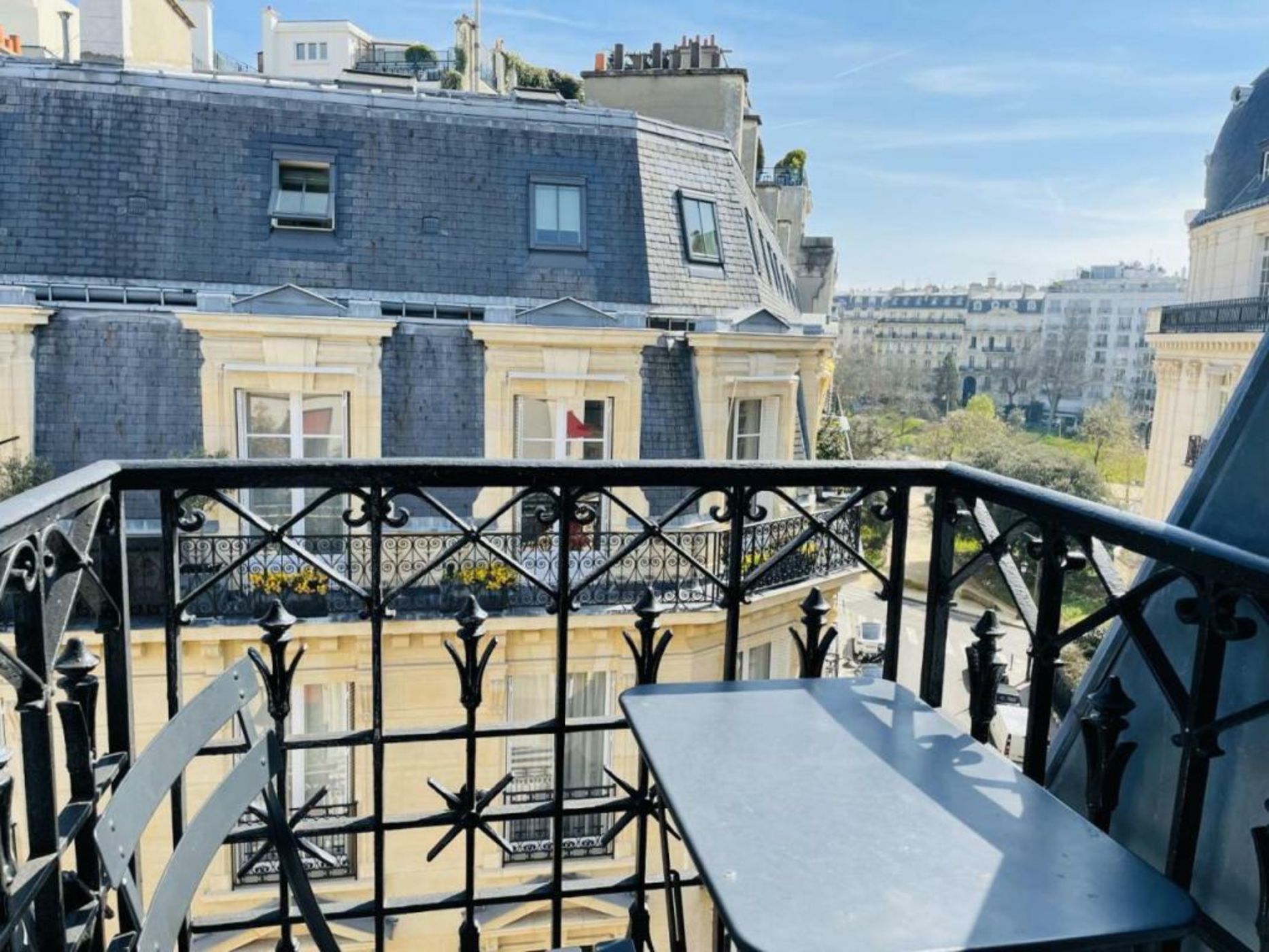 Chalgrin Boutique Hotel