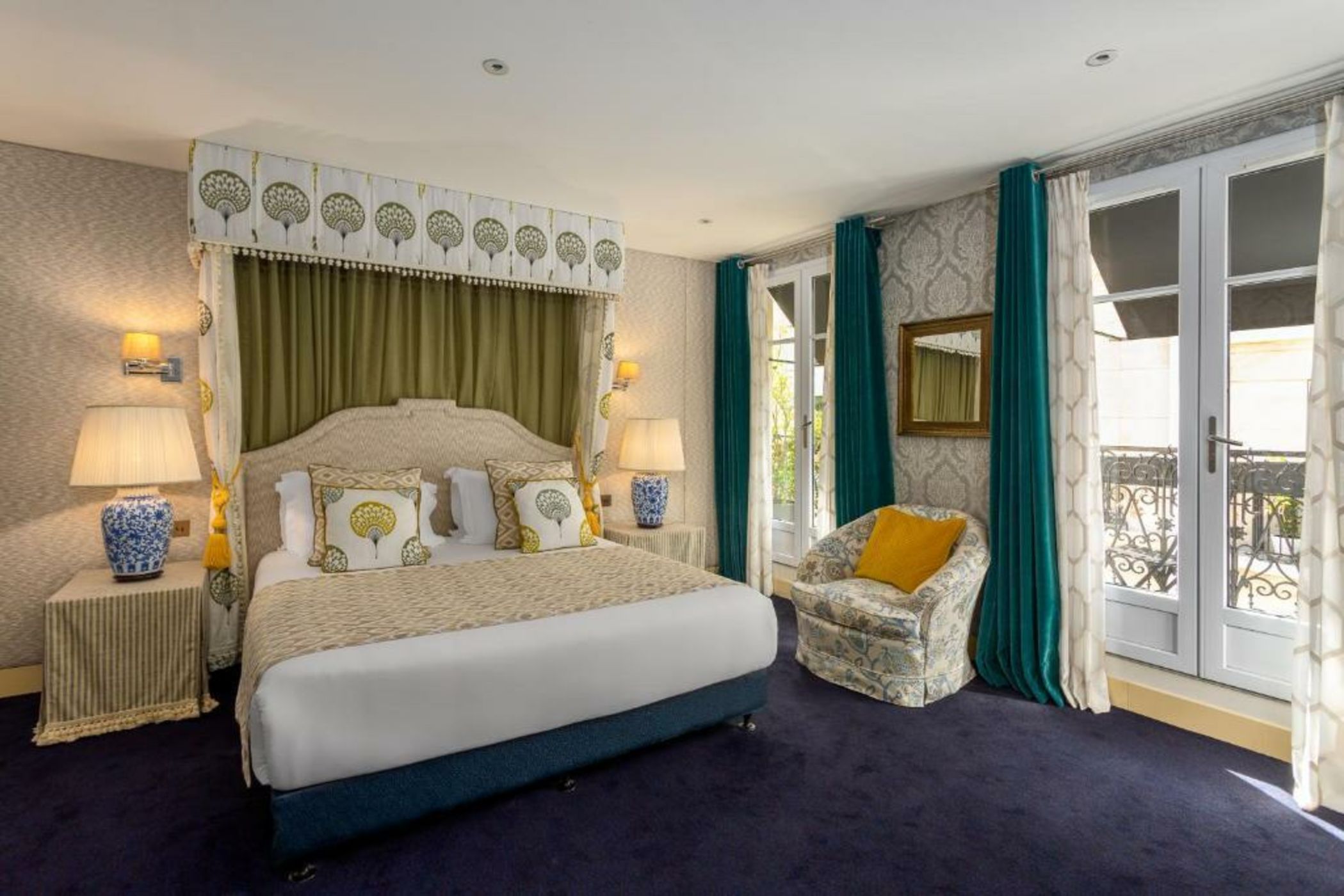 Chalgrin Boutique Hotel