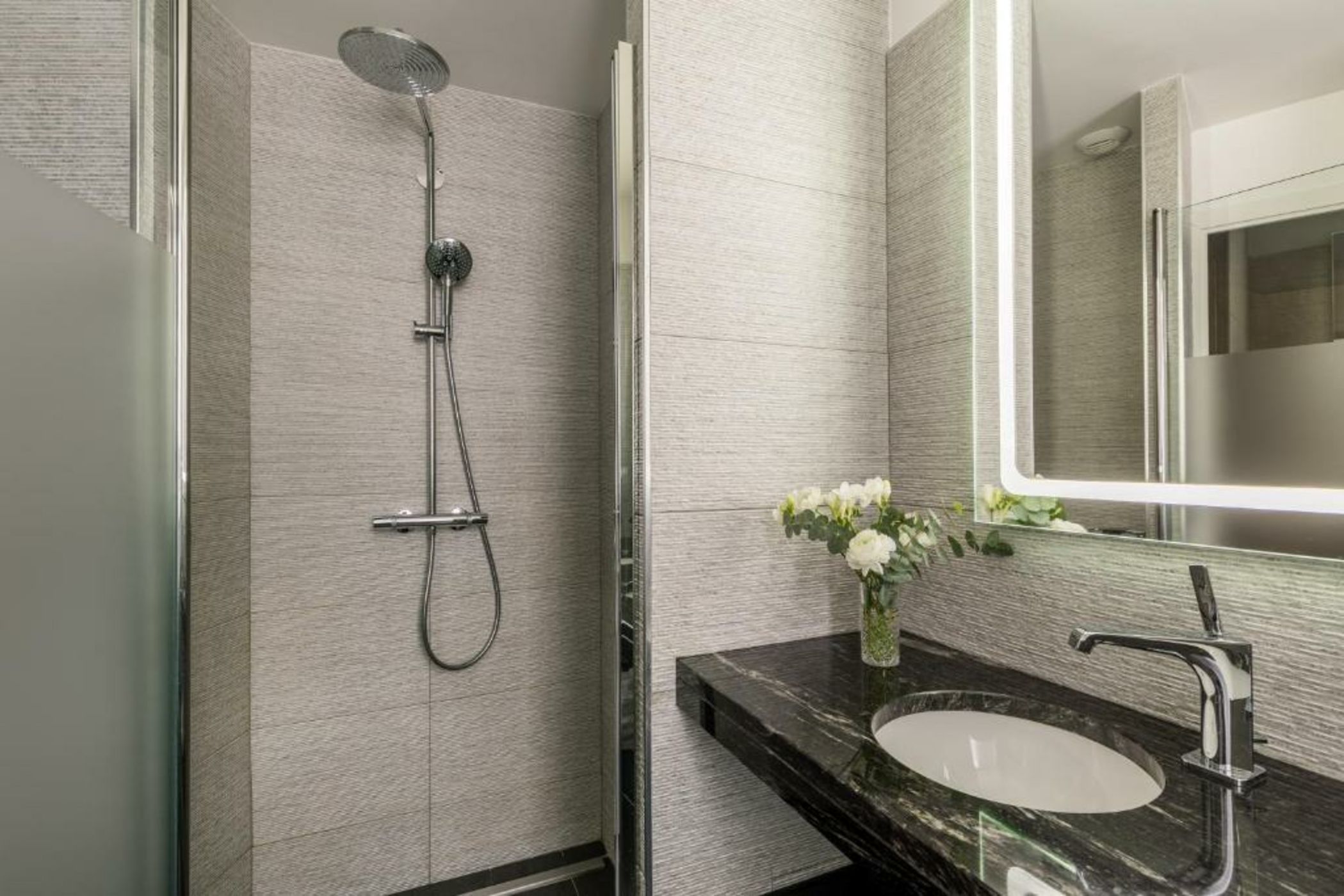 Chalgrin Boutique Hotel