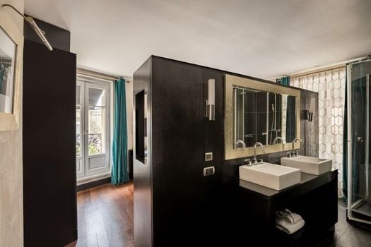 Chalgrin Boutique Hotel