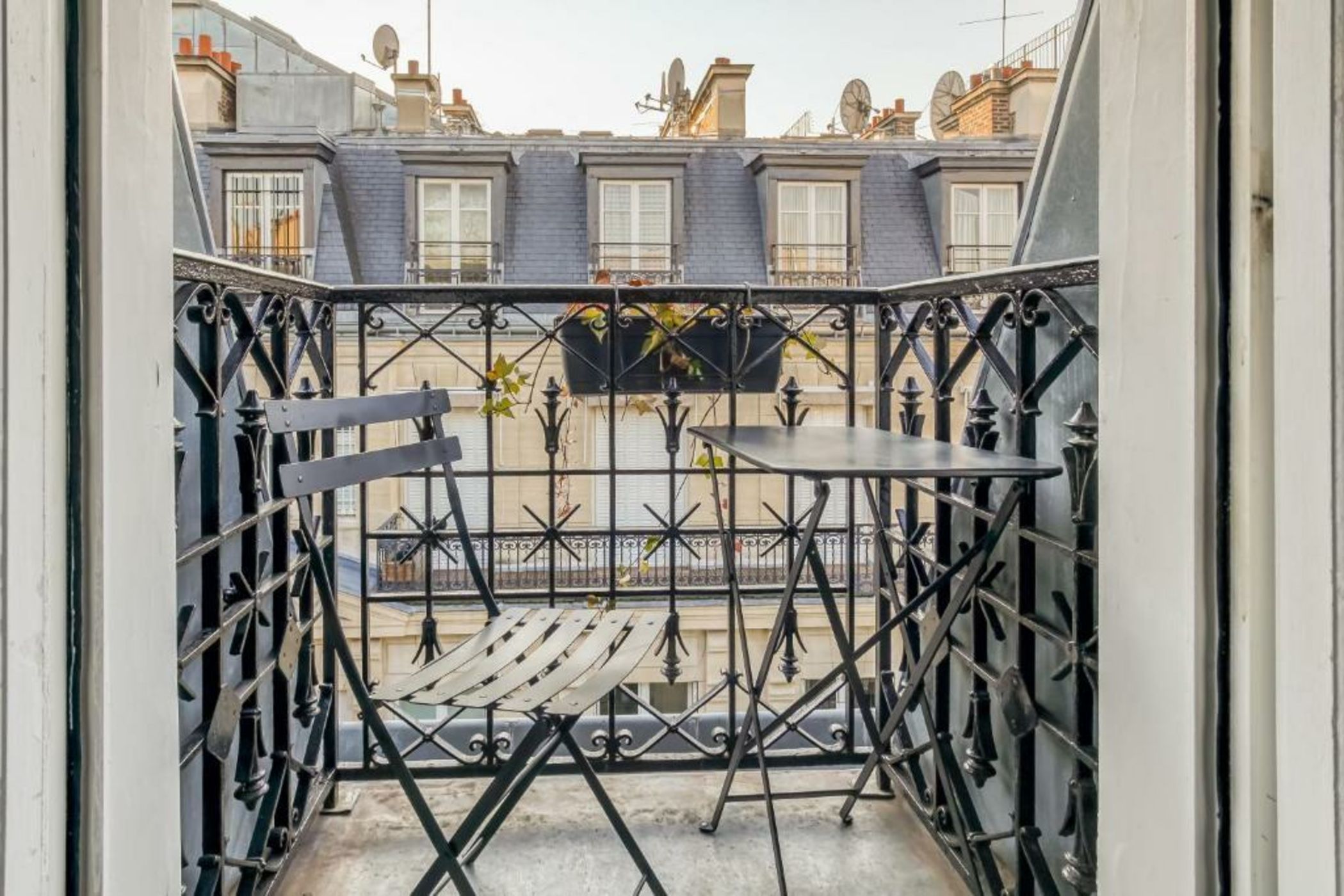 Chalgrin Boutique Hotel