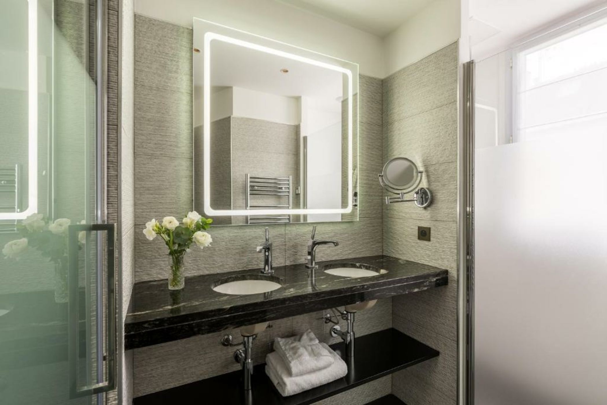 Chalgrin Boutique Hotel