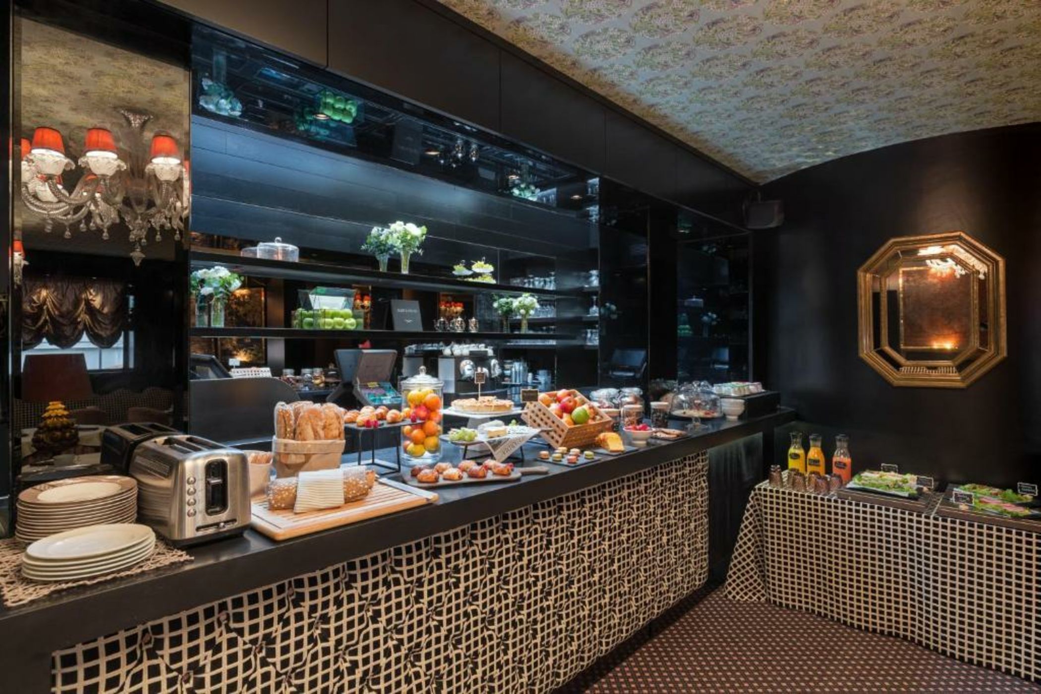 Chalgrin Boutique Hotel