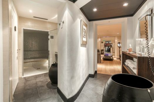 Chalgrin Boutique Hotel