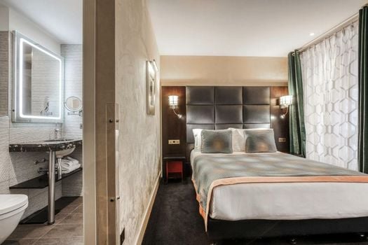 Chalgrin Boutique Hotel