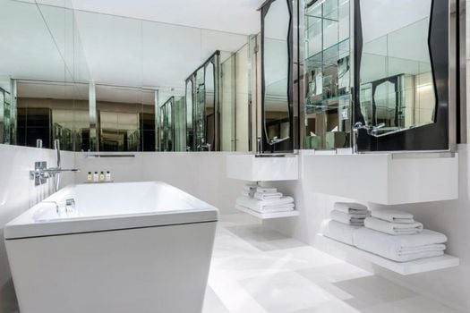 JW Marriott Hotel Singapore South Beach