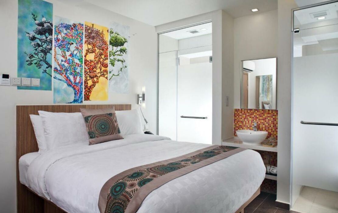 Hotel Clover The Arts