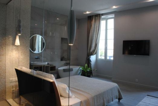 Les Suites Massena