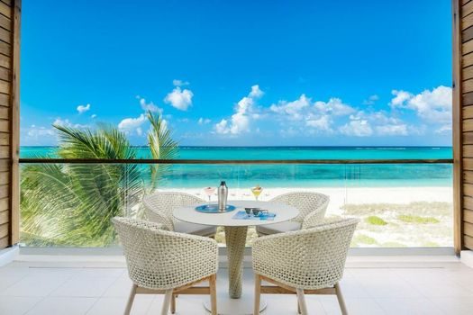 Wymara Resort & Villas