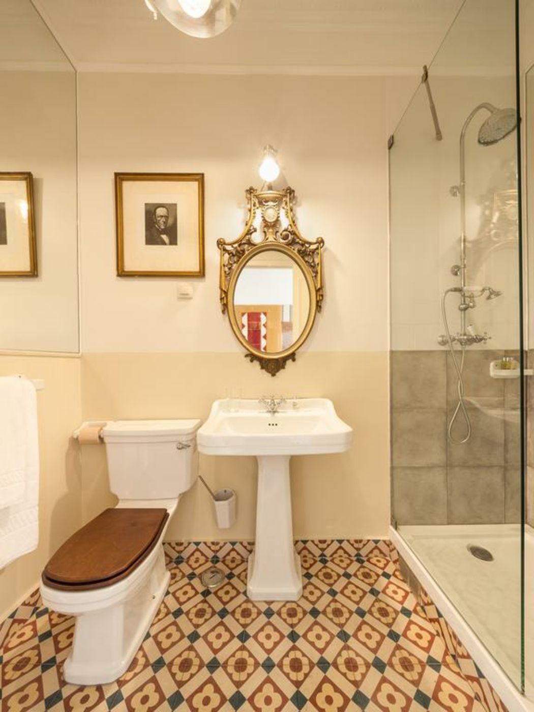 The Independente Suites & Terrace