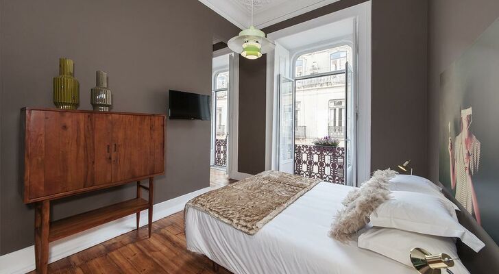 Lisbon Cheese & Wine Suites
