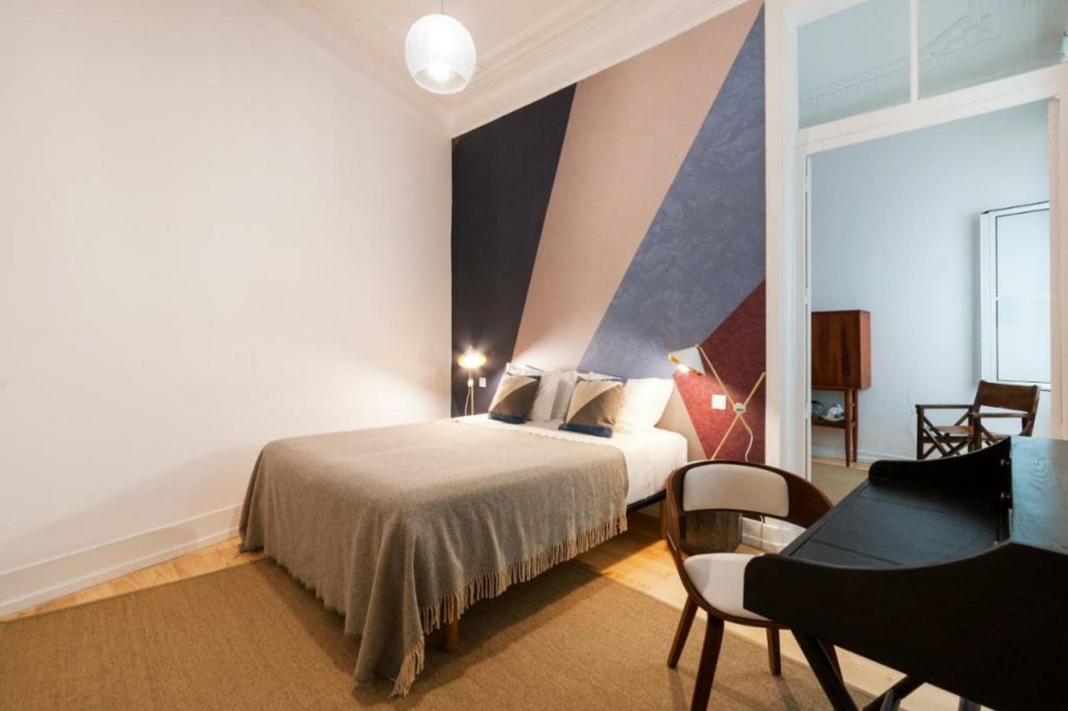 Lisbon Cheese & Wine Suites