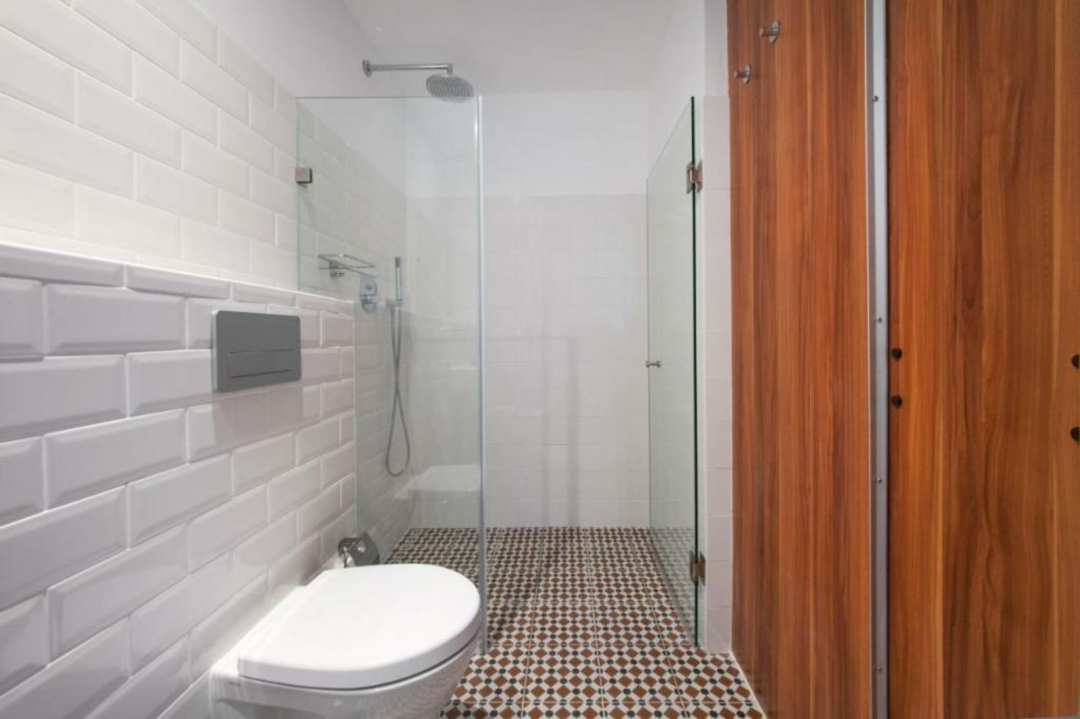 Lisbon Cheese & Wine Suites