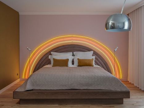 Seven Hotel