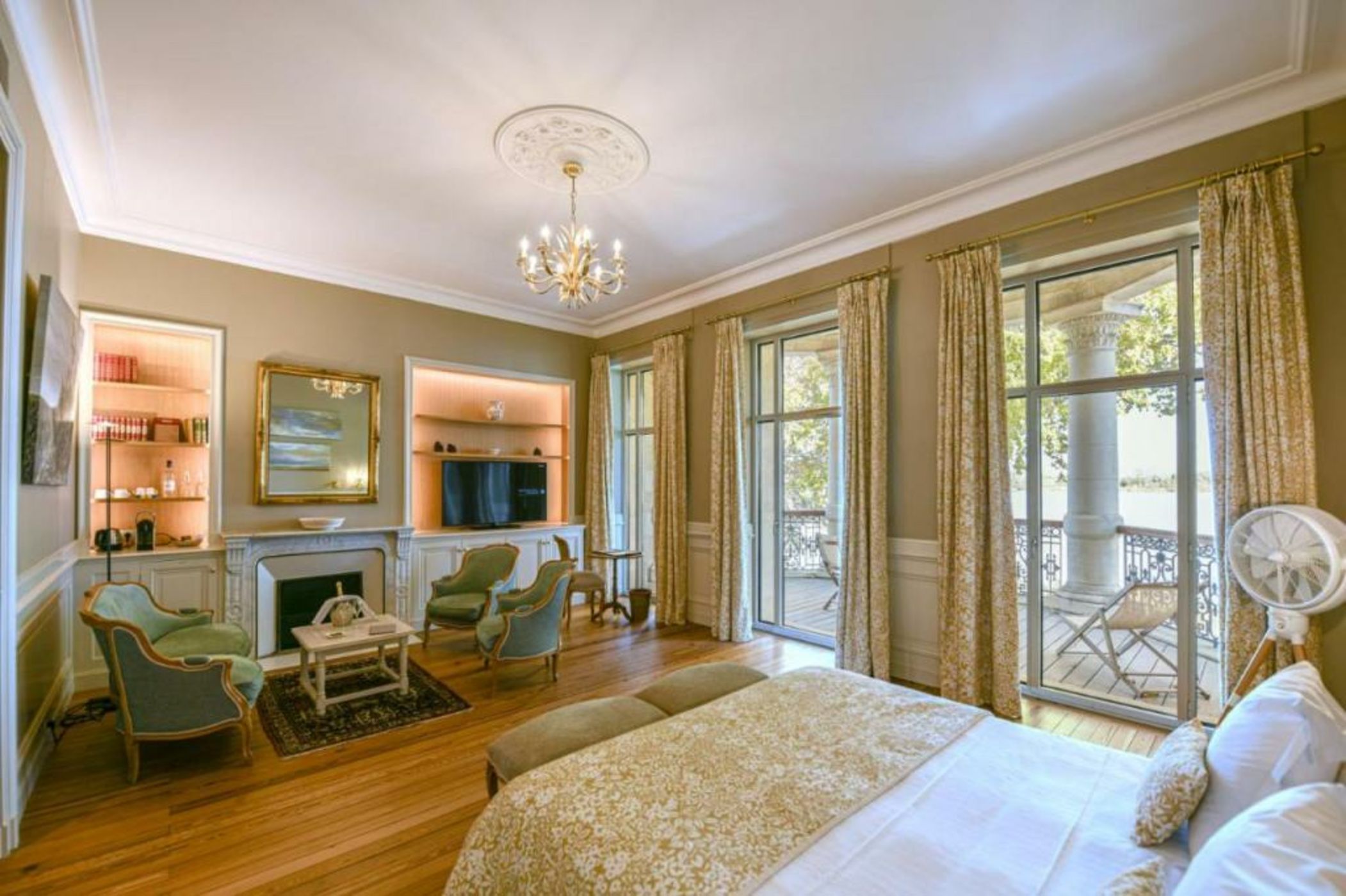 Château Grattequina Hôtel