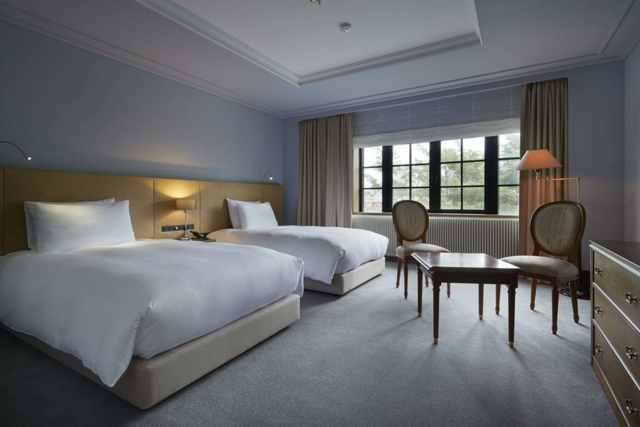 Kyukaruizawa Kikyo, Curio Collection by Hilton