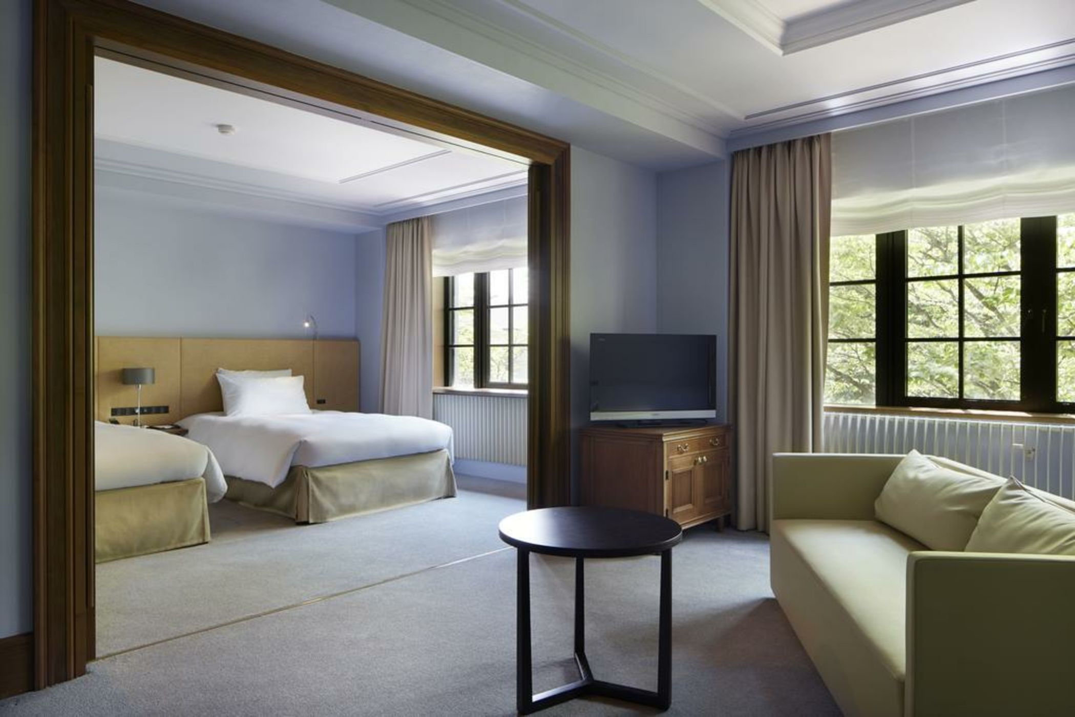 Kyukaruizawa Kikyo, Curio Collection by Hilton