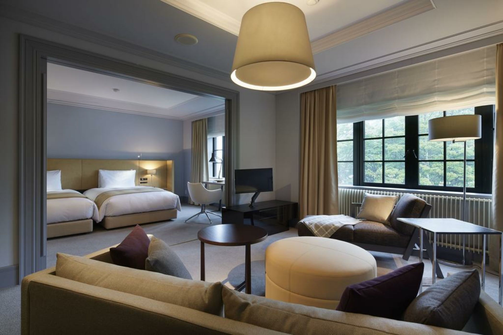 Kyukaruizawa Kikyo, Curio Collection by Hilton