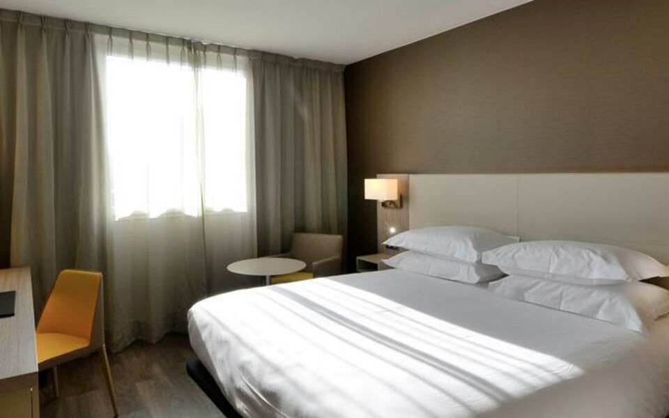 Ac Hotel Marriott Marseille Ac Hotel Marriott Marseille