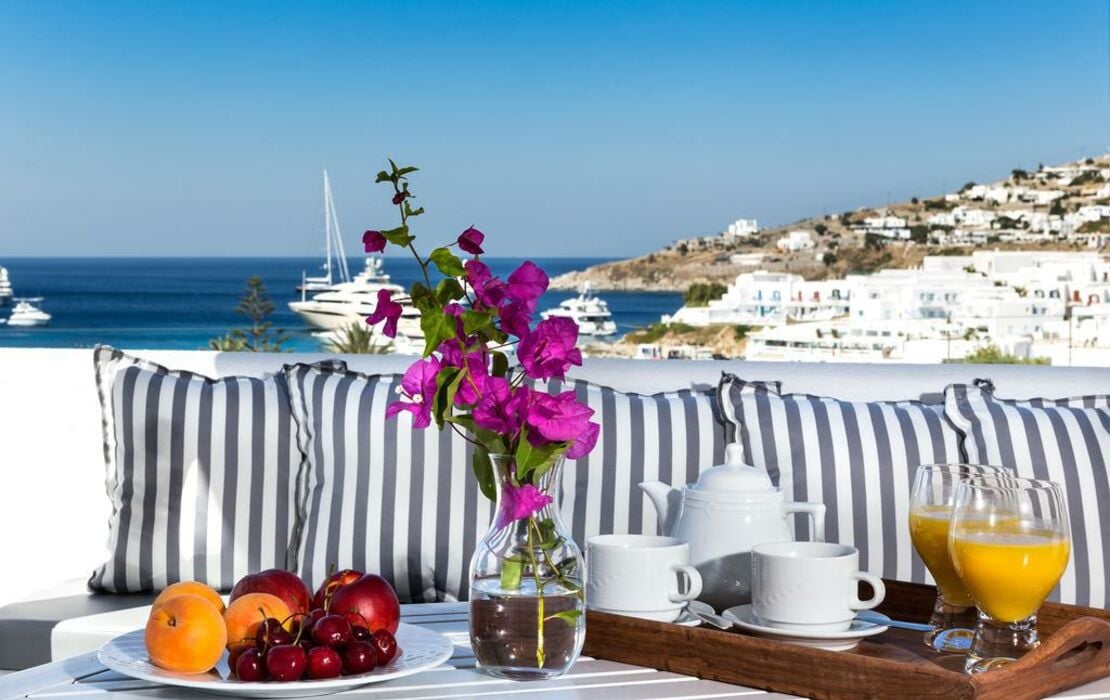 Bay Bees Sea View Suites & Homes, a Design Boutique Hotel Platis Gialos