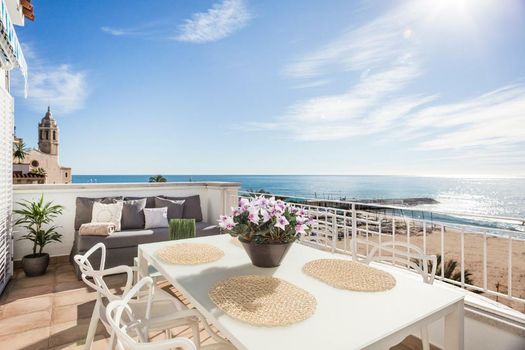 Sitges Group Ocean