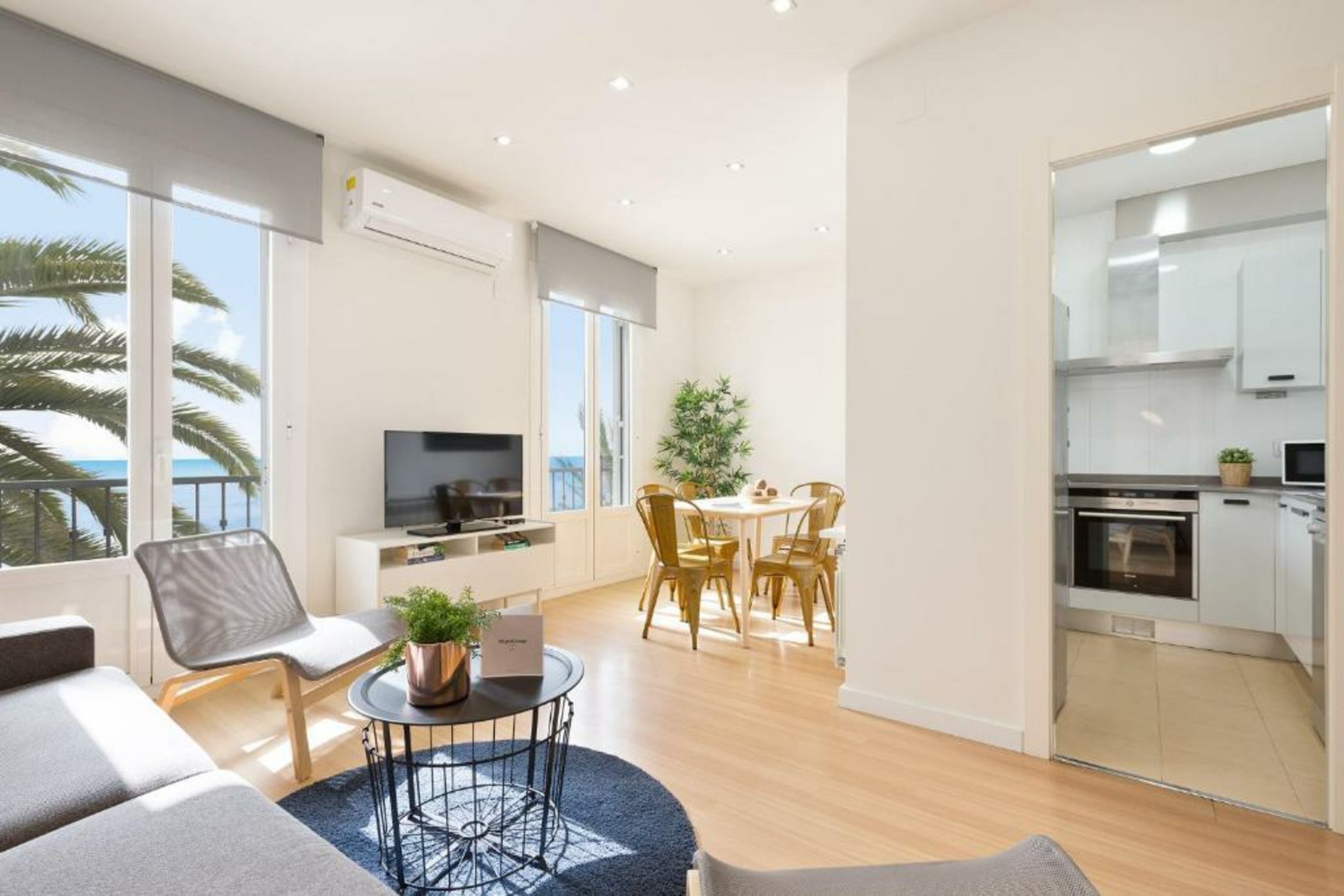 Sitges Group Beach Dreams