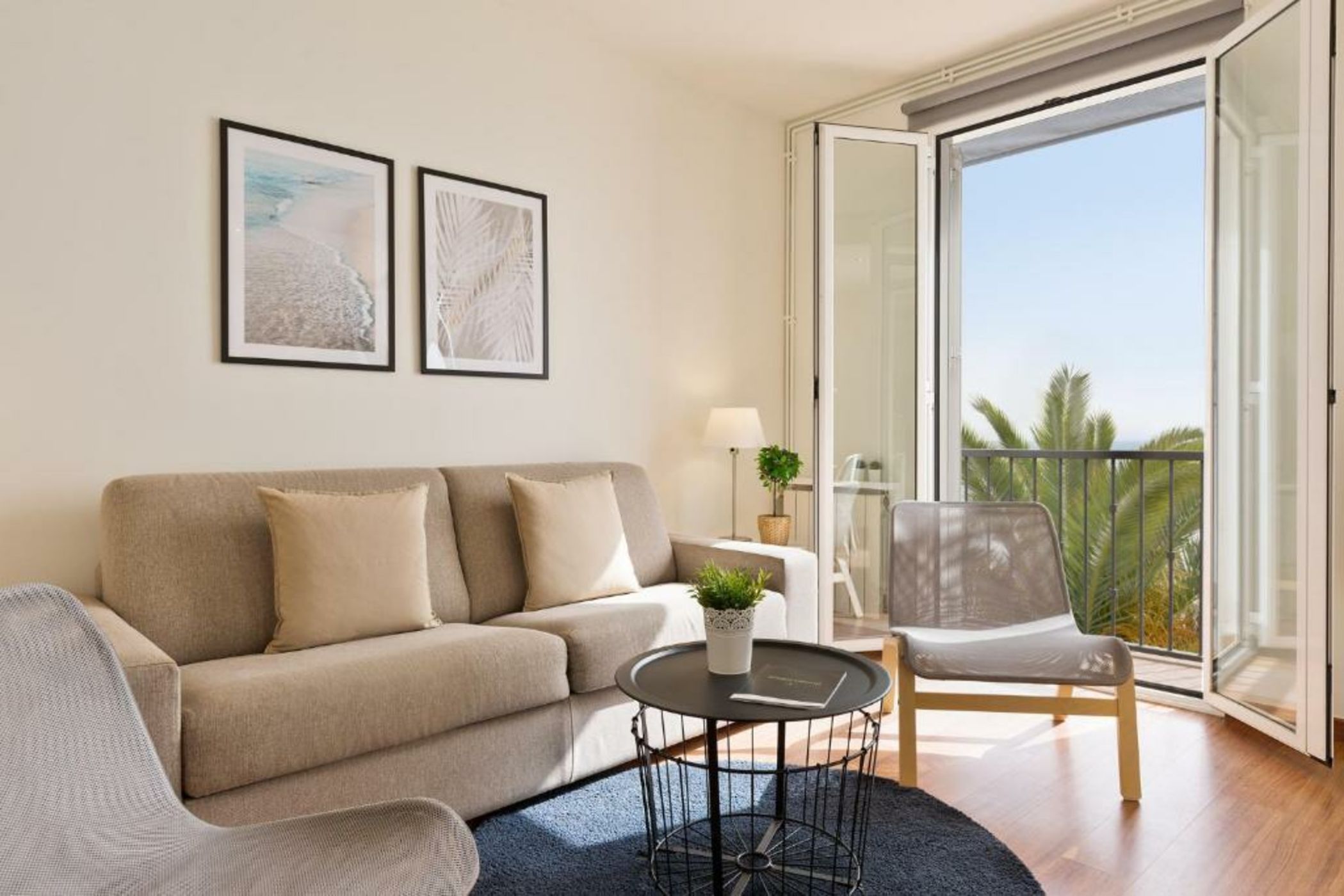 Sitges Group Beach Dreams