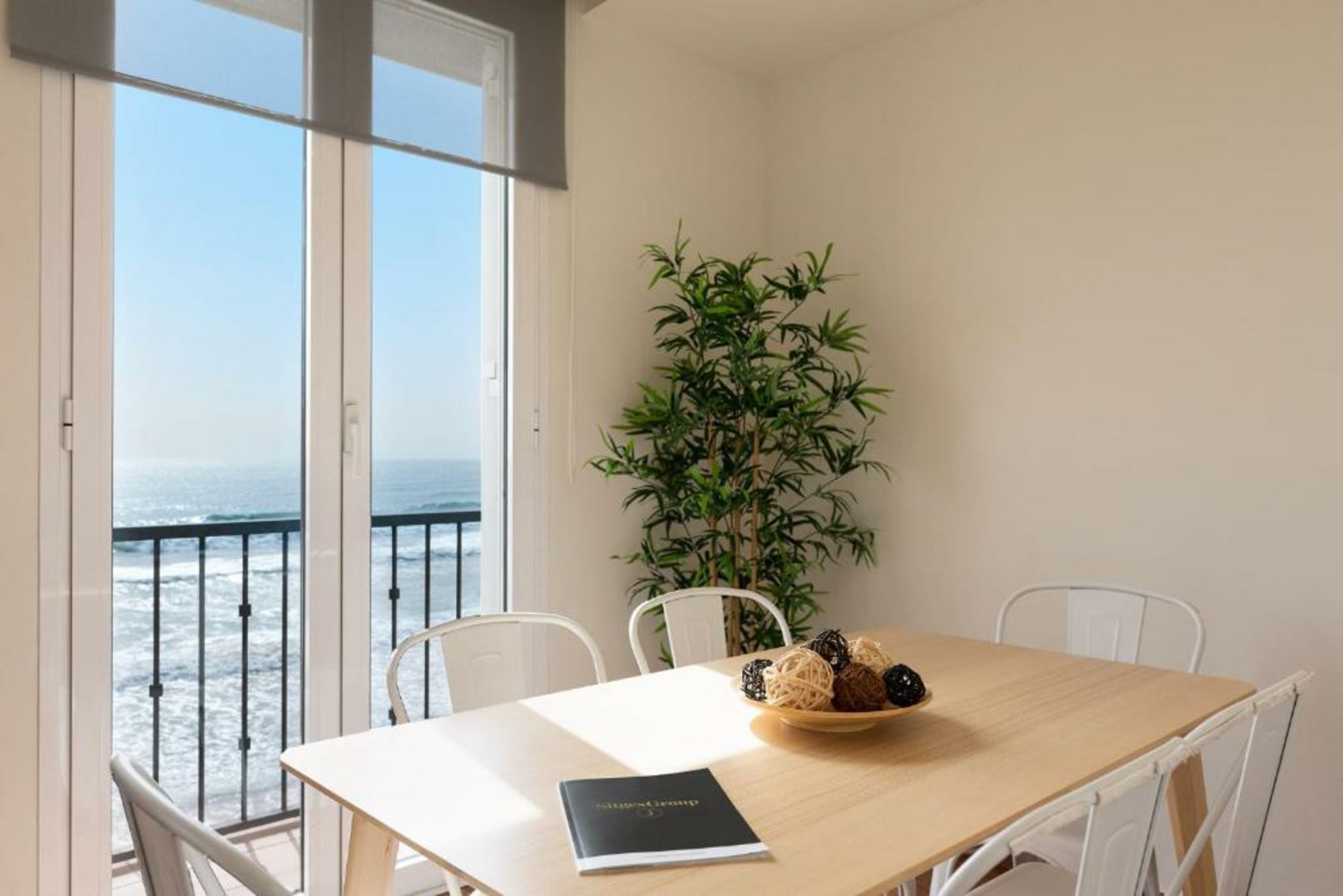 Sitges Group Beach Dreams