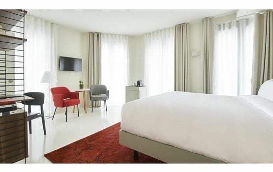 9Hotel Sablon