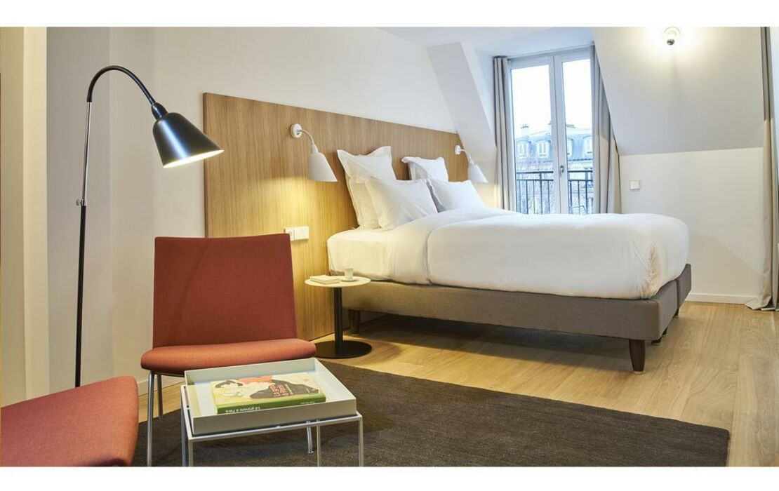 9Hotel Republique