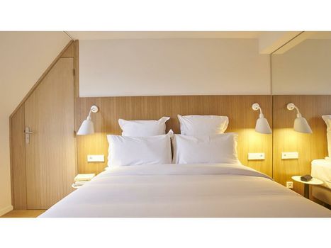 9Hotel Republique