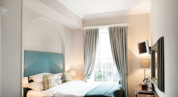 Cliff Townhouse