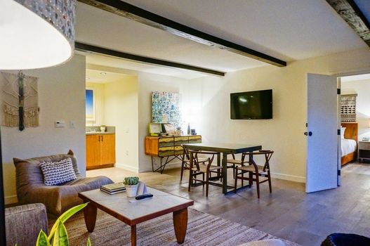 Kimpton Goodland