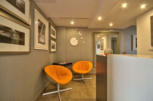 Jules Suites
