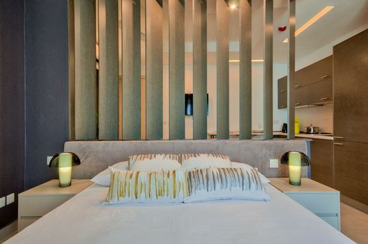 Jules Suites
