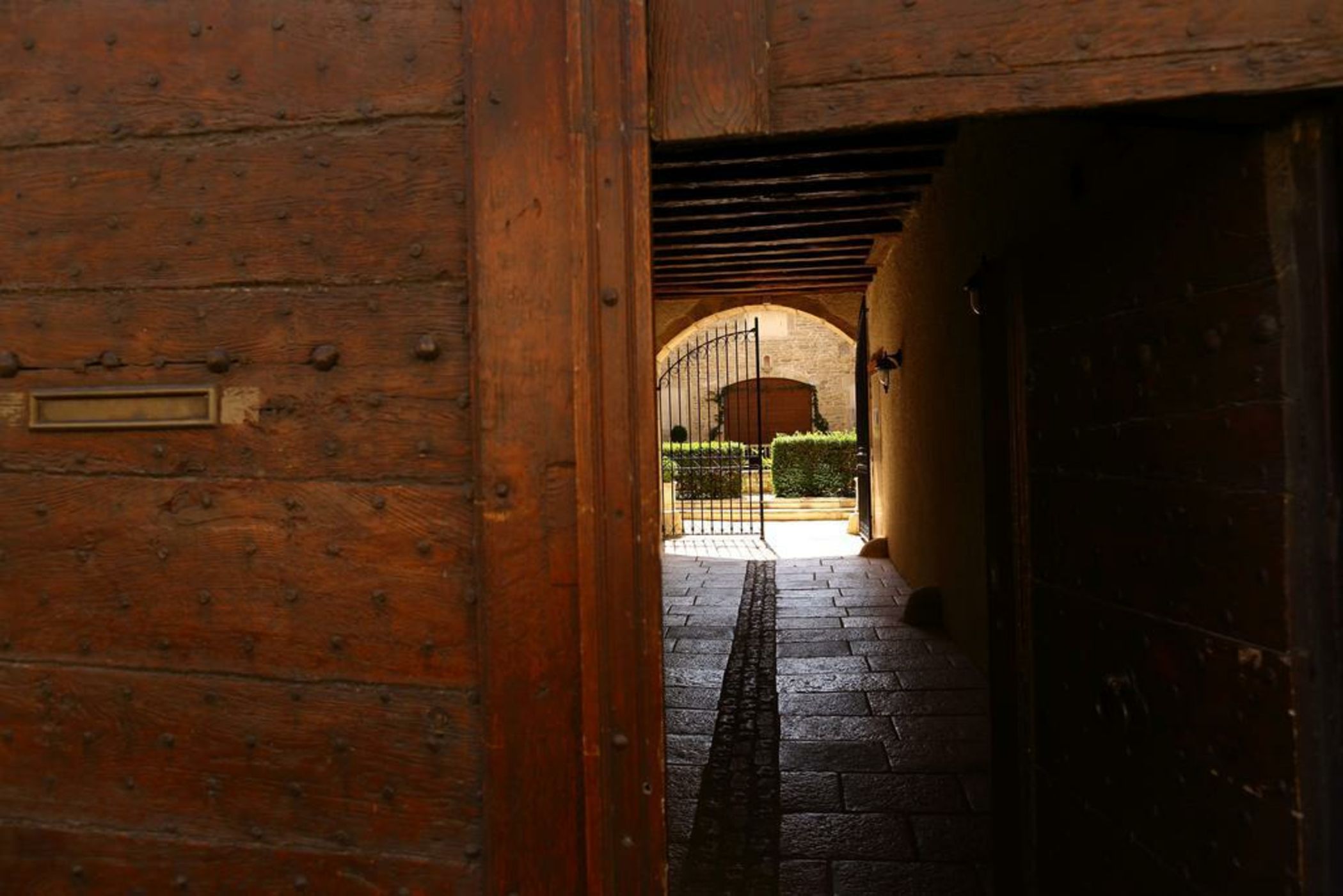 41 Maufoux By Bruno Colin