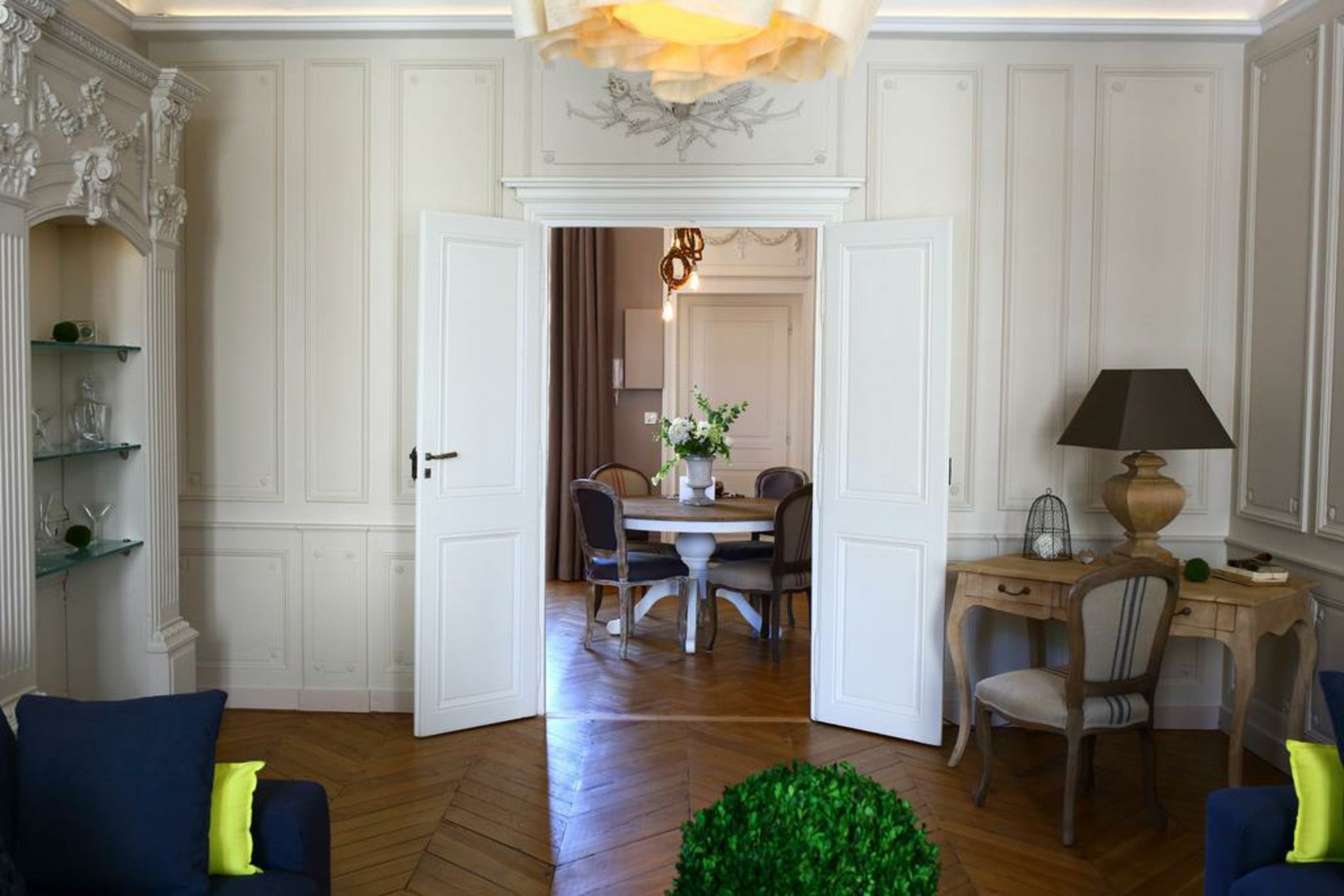 41 Maufoux By Bruno Colin