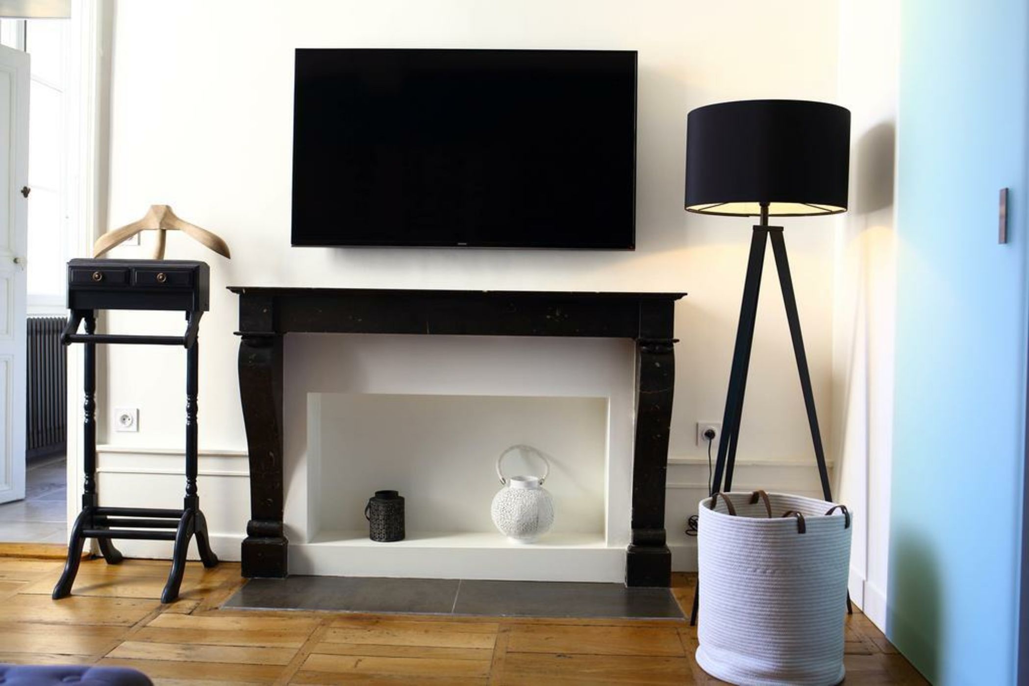 41 Maufoux By Bruno Colin