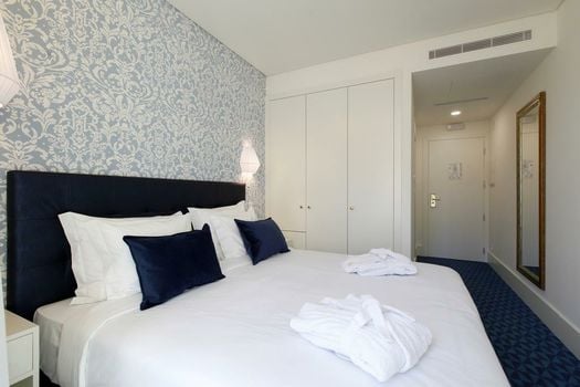 Hotel Lis Baixa