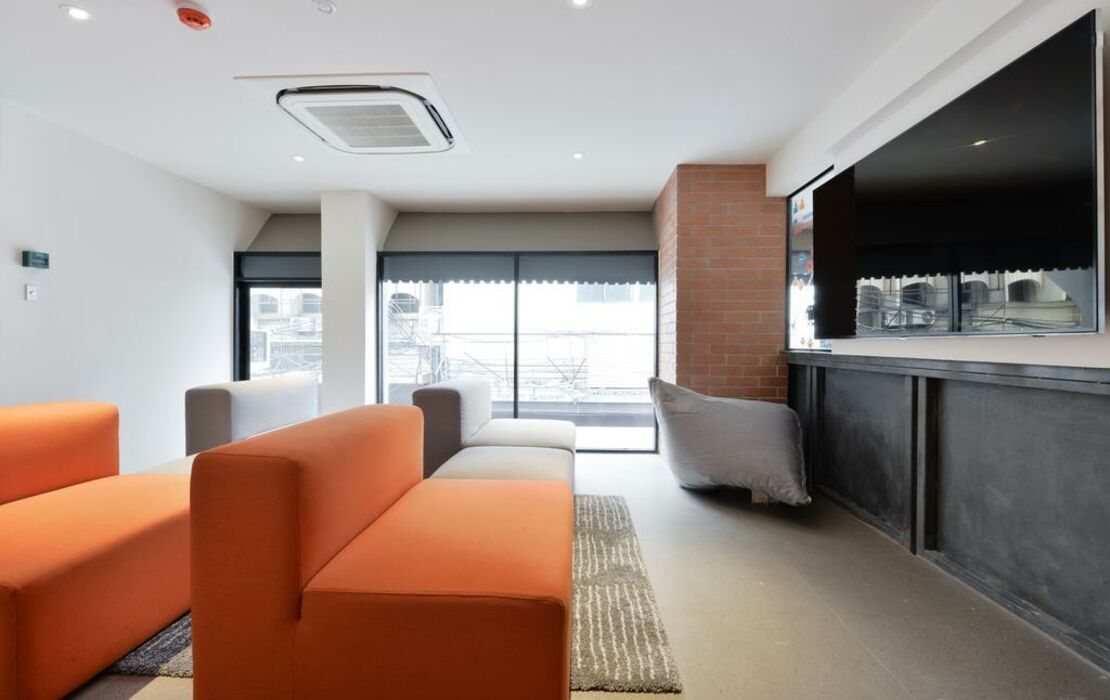 Kokotel Bangkok Surawong