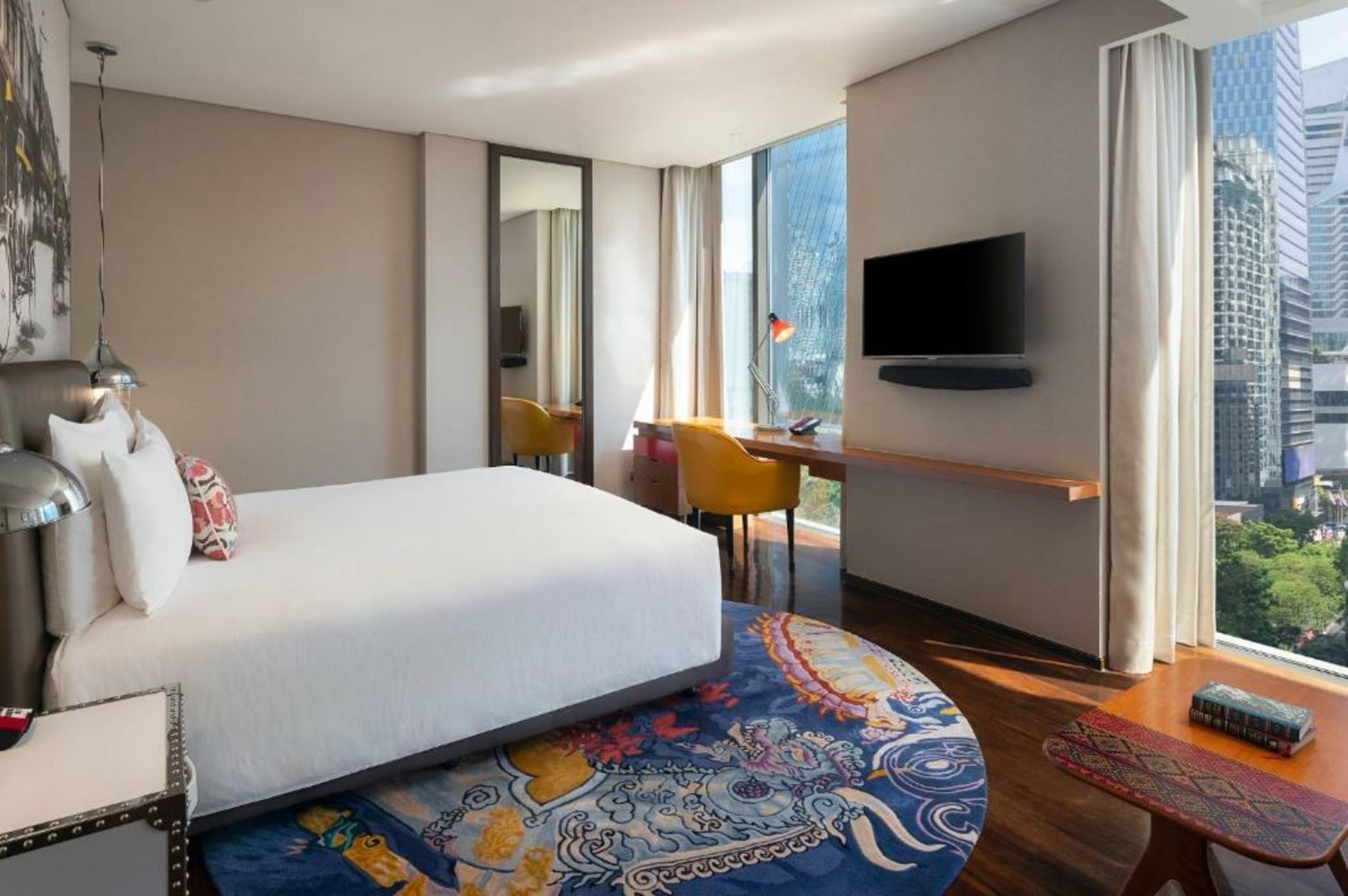 Hotel Indigo Bangkok Wireless Road, an IHG Hotel