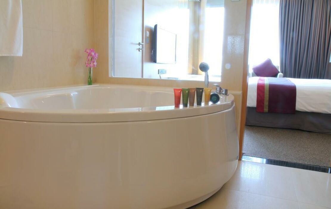 Sivatel Bangkok Hotel